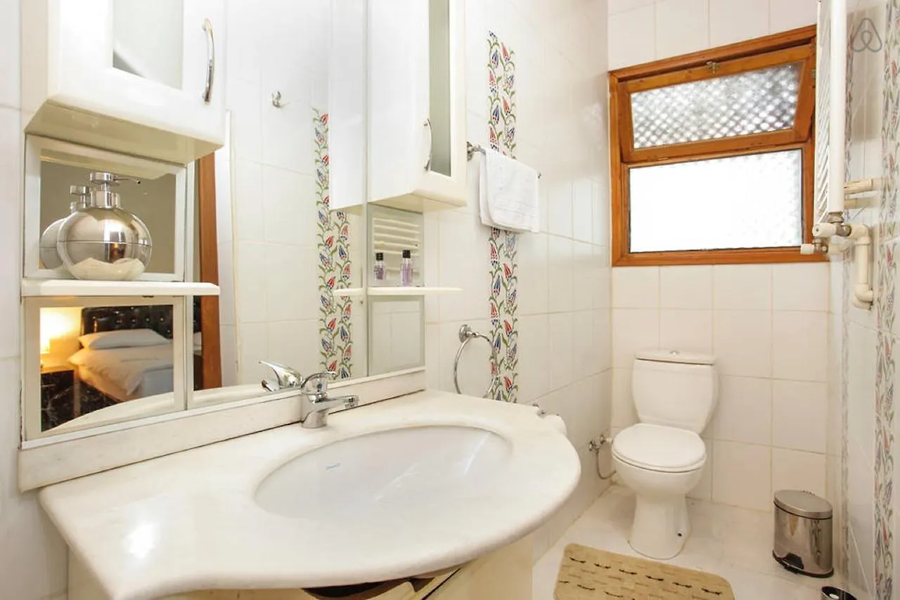 Blue White Apartment Istanbul