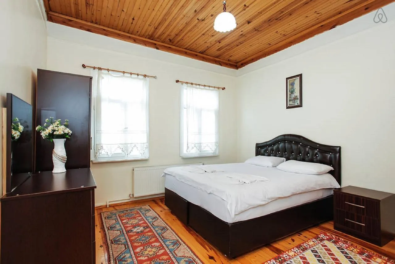 Blue White Apartment Istanbul